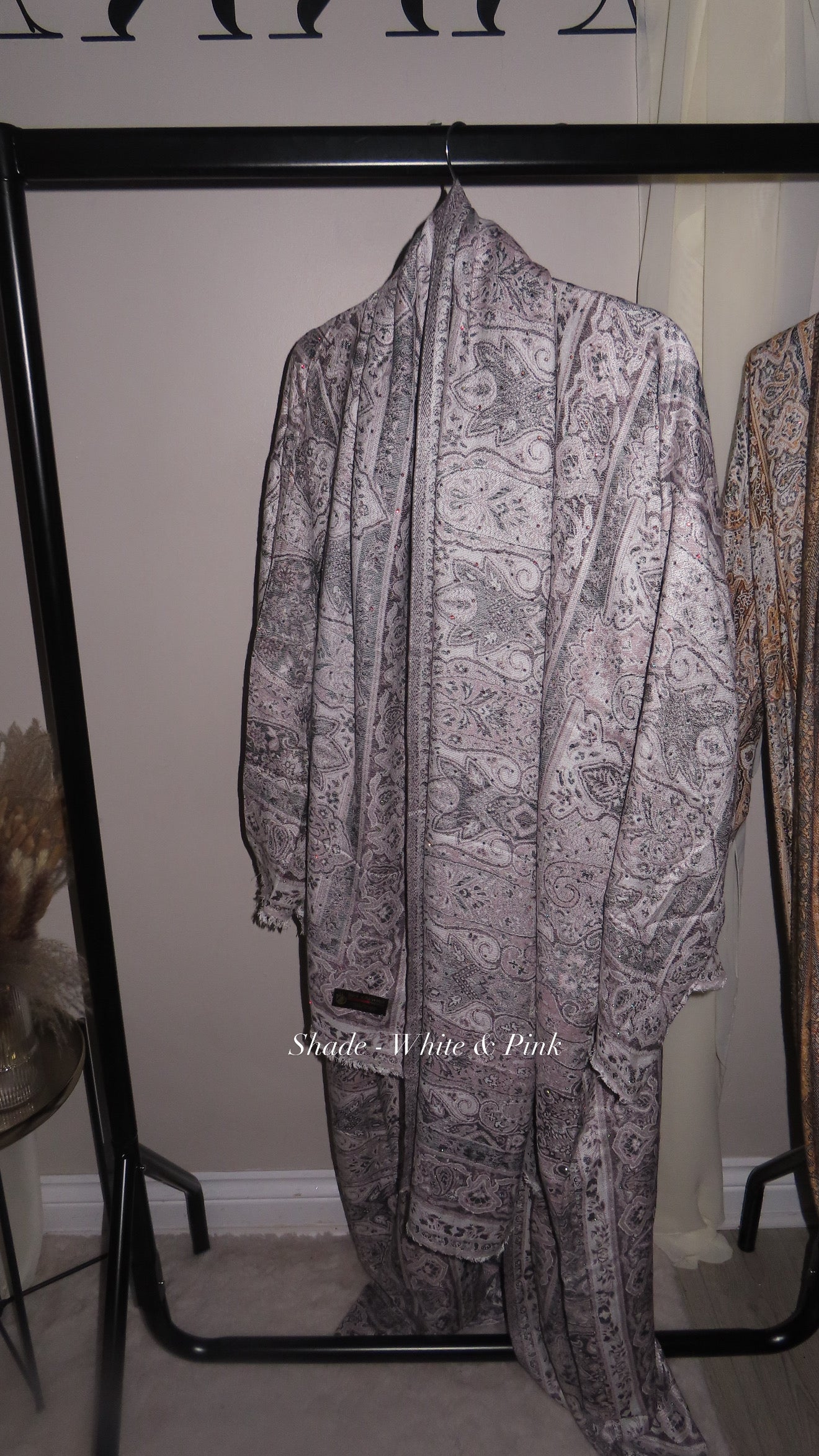 Pashmina Edit 🕊️
